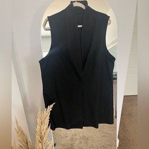 Black vest sz large/X large